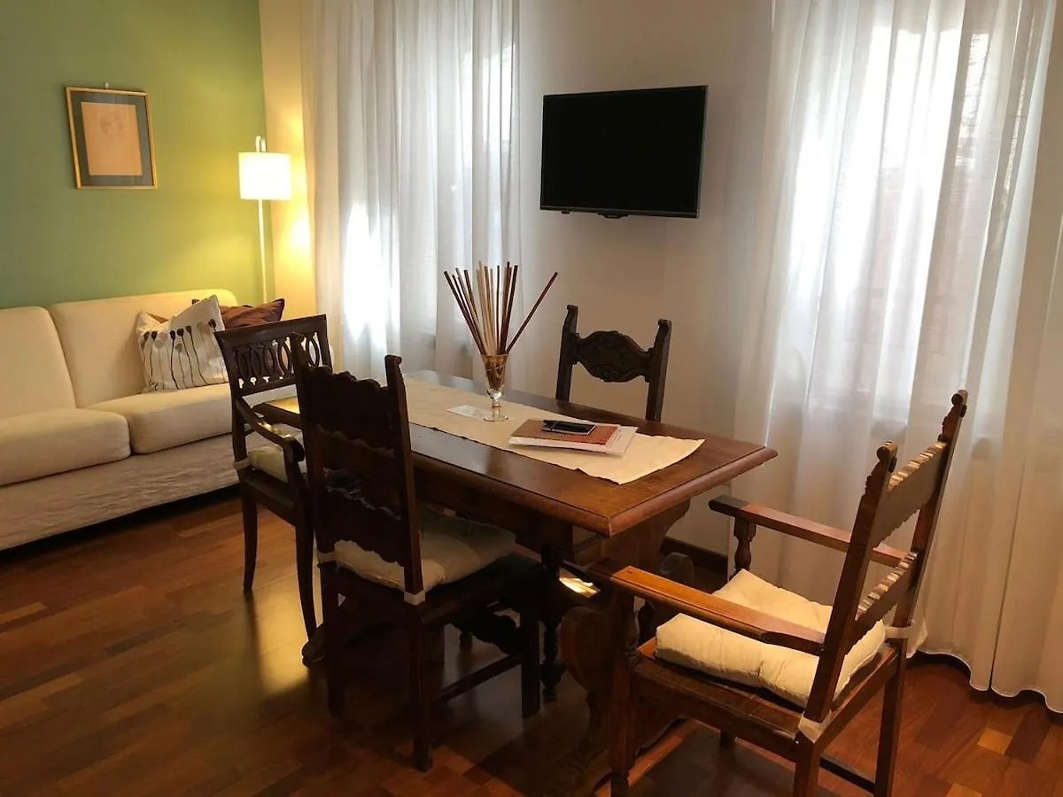 شقة See The Magic Of Venice From A Cute Loft إيطاليا